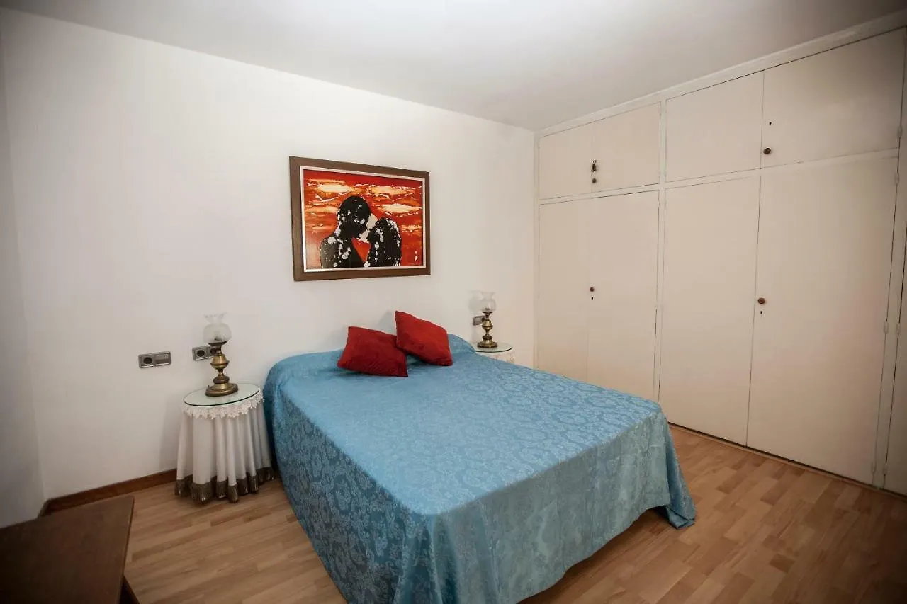 Villa 3 Carrer Puig I Cadafalch Hotel Lloret de Mar