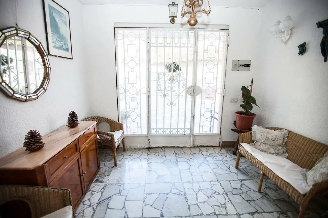 Villa 3 Carrer Puig I Cadafalch Hotel Lloret de Mar